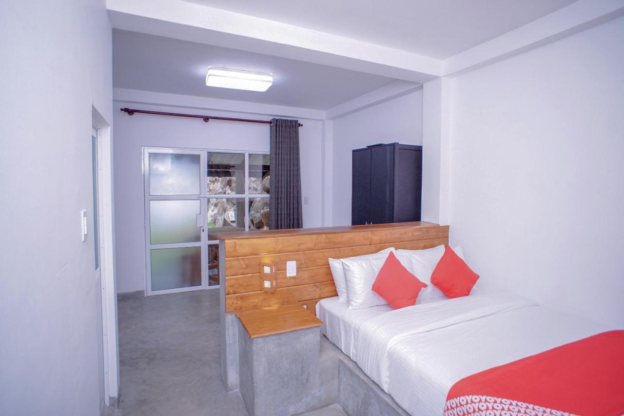 Pineview Hotel Унаватуна Екстериор снимка