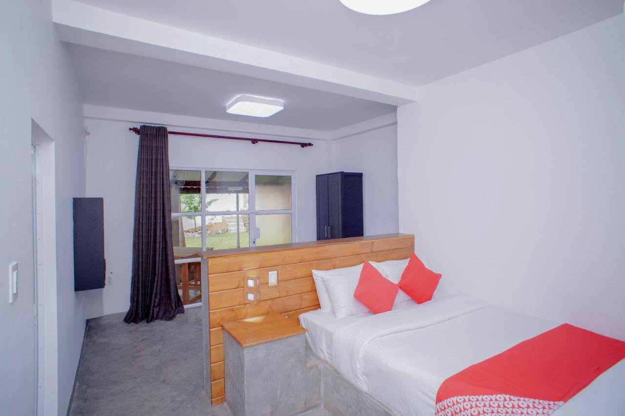 Pineview Hotel Унаватуна Екстериор снимка
