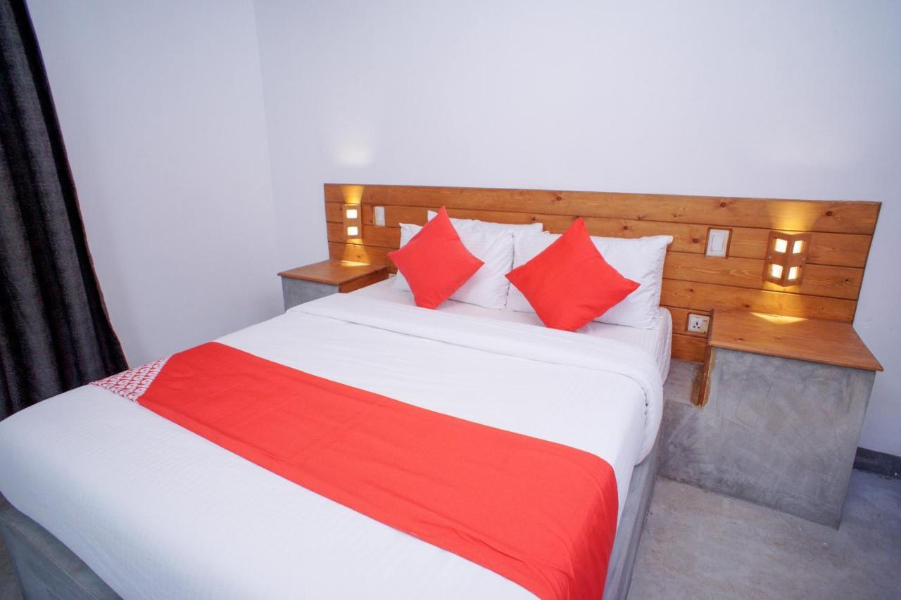 Pineview Hotel Унаватуна Екстериор снимка