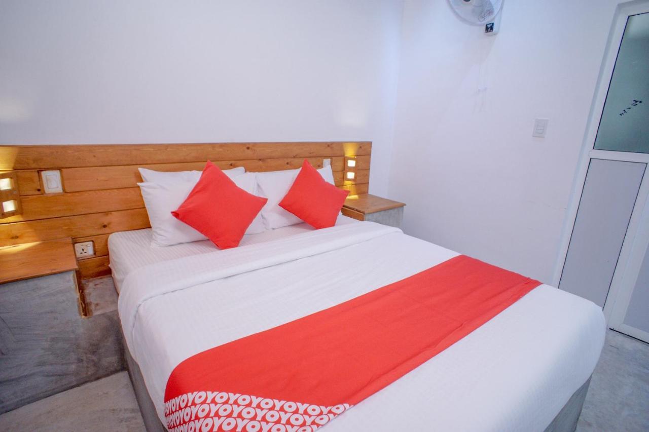 Pineview Hotel Унаватуна Екстериор снимка